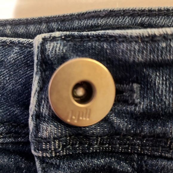 J Jill Jeans Authentic Fit Size 18 Med Wash Denim Slim Ankle Frayed Curved Hem - Picture 5 of 12